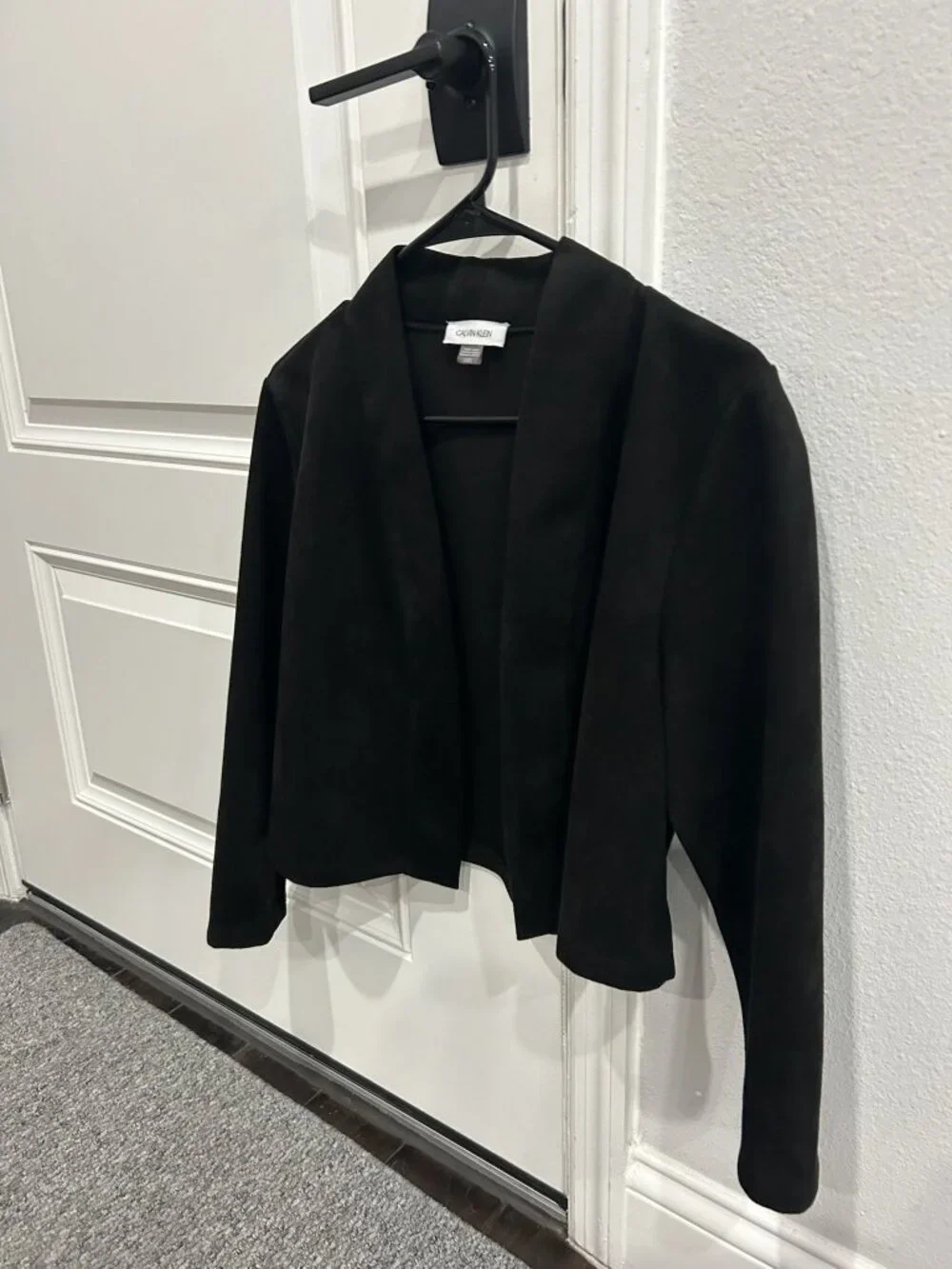 Calvin Klein Large Black Open-Front Cropped Jacket Minimalist Timeless Style